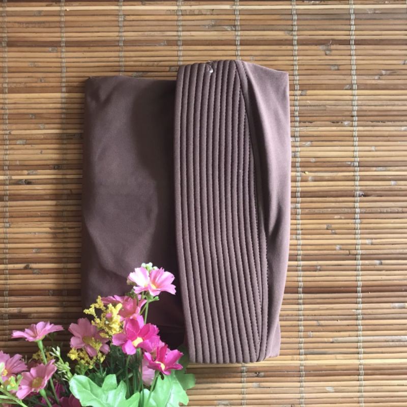 hijab instan oval jersey  / kerudung oval / bergo instan jersey tutup dada-Mocca