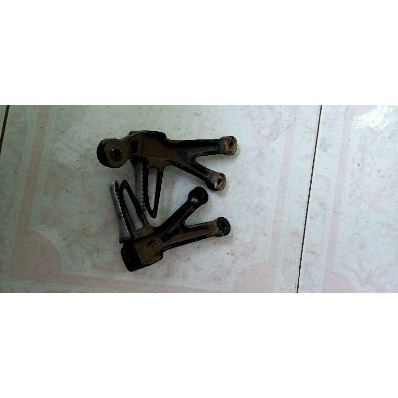 bustep / step belakang fu original