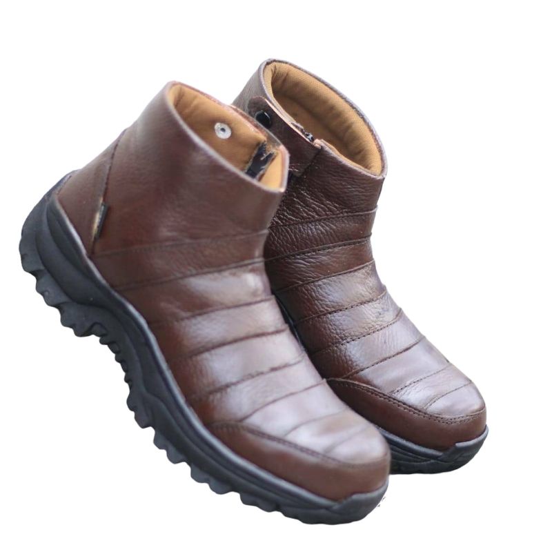 sepatu boot safety pria tanpa tali bahan kulit sol karet anti slip sepatu kerja proyek kitchen pom b