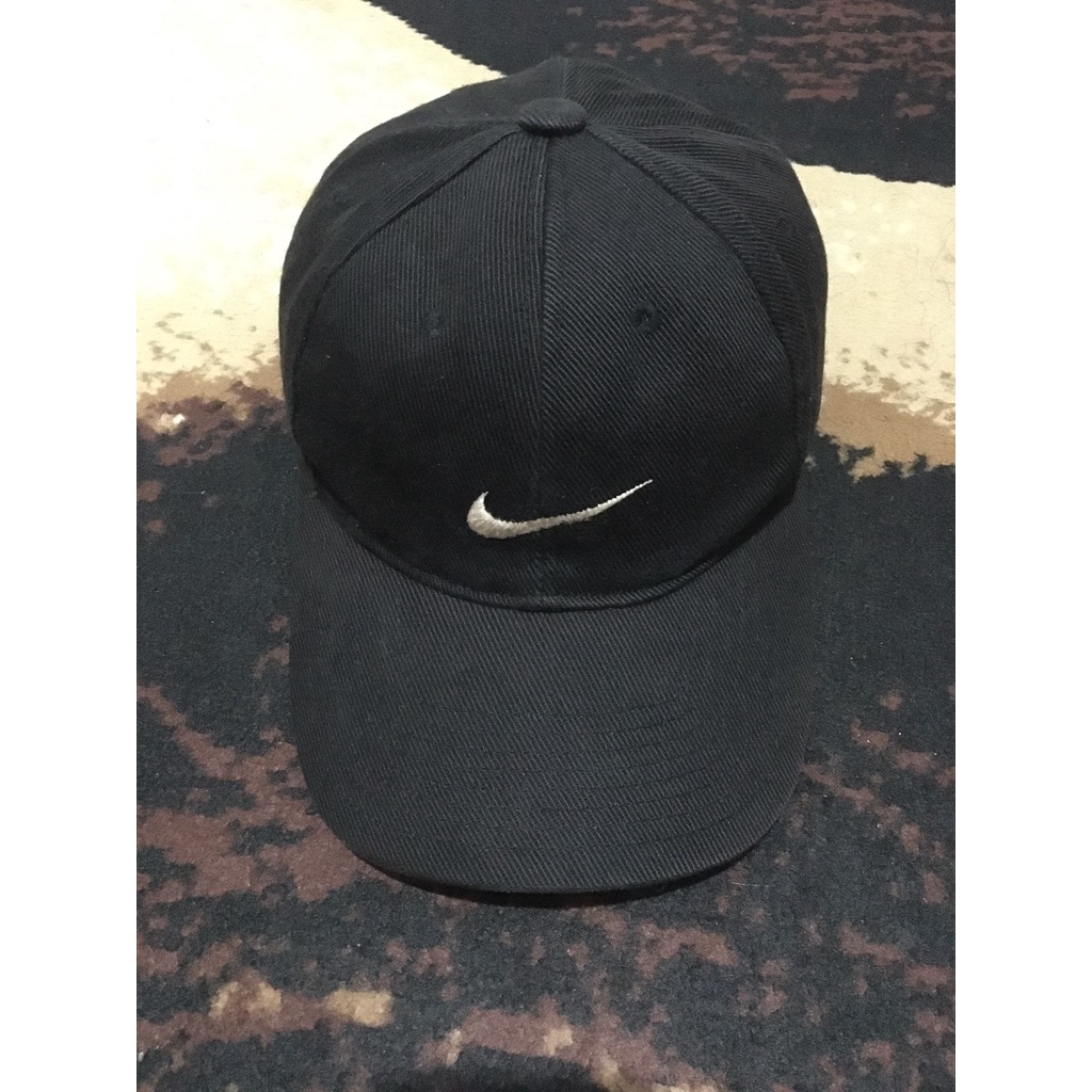 Topi Nike Vintage (Second)