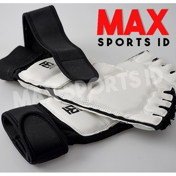 Mooto Taekwondo Foot Protector