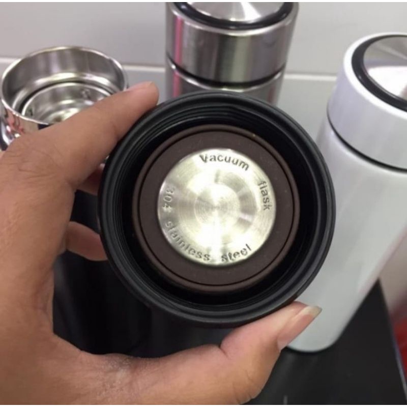 Thermos Huawei traveling Dan Huawei LED air panas/dingin kopi-teh 500 ML Termos