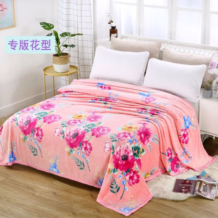 Selimut Bulu Halus 180x200 impor list tebal motif kembang bunga