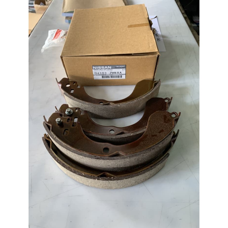 Kampas rem belakang grand livina