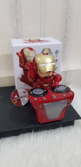 Mainan Avengers Ironman Lampu Musik bisa Jalan