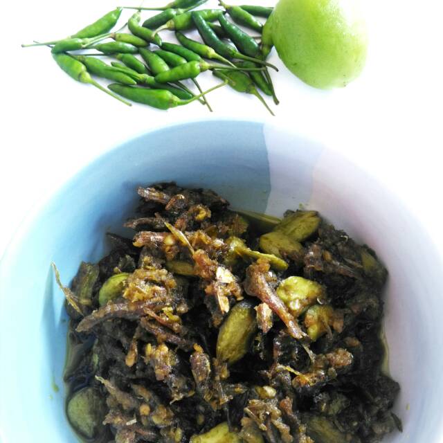 

Sambel pawon mbak ndut (teri pete)