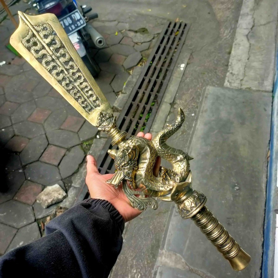 Pusaka Tombak Pataka Naga Raja Amawa Bumi Majapahit Antik AP032