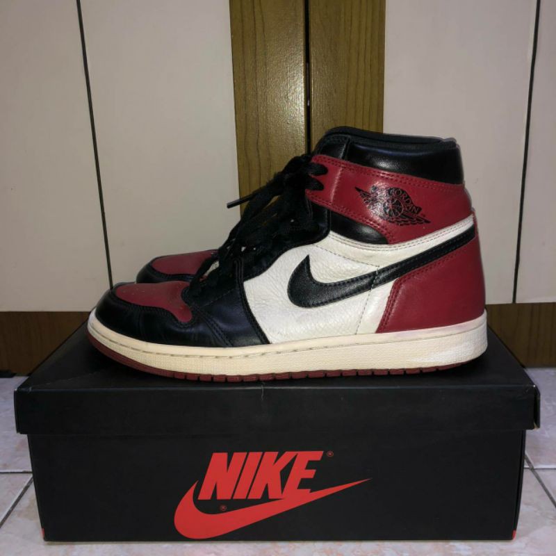 Air Jordan 1 High Bred Toe