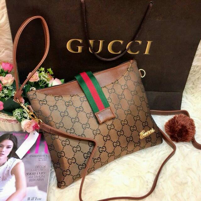 Clutch Gucci Kanvas Karen(Tas,Bag import)