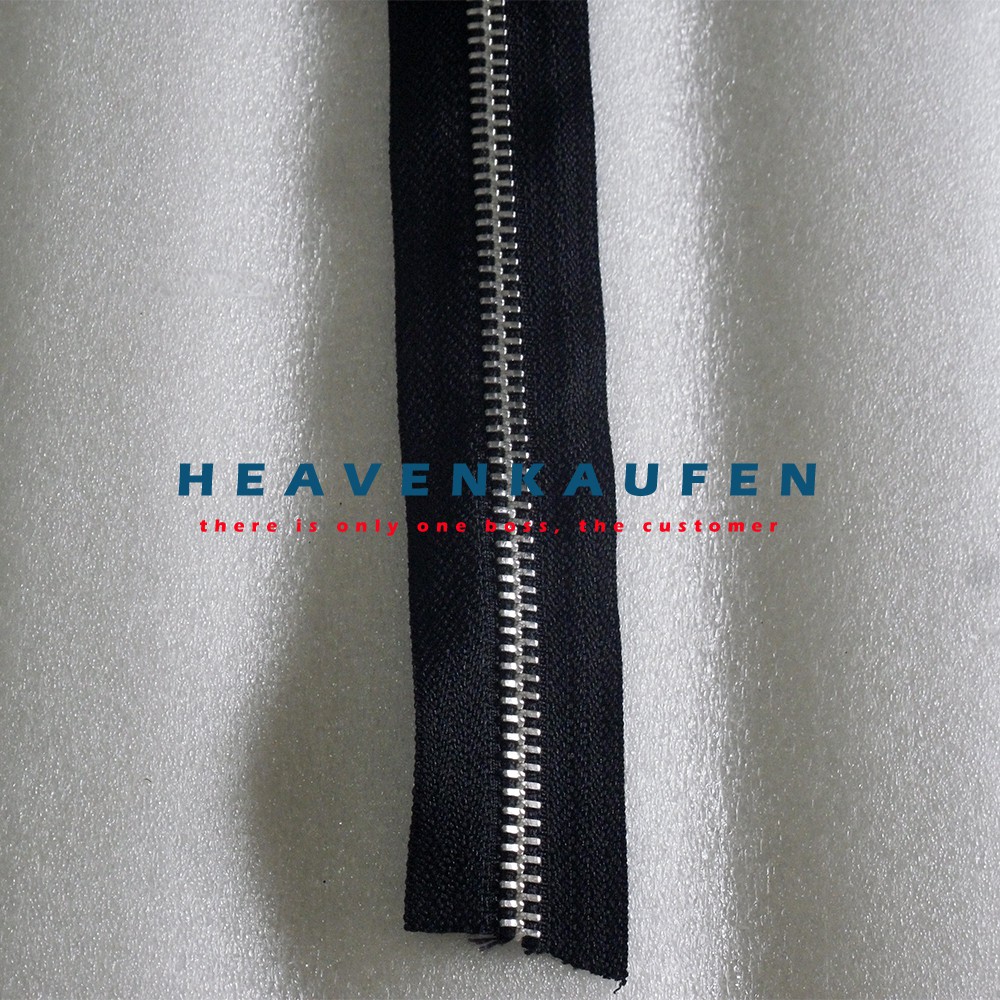 Resleting Zipper YKK Gigi Besi No 5 Silver Meteran