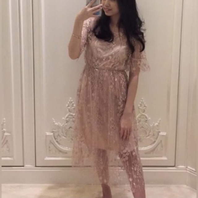 Fuyumi Lace Dress