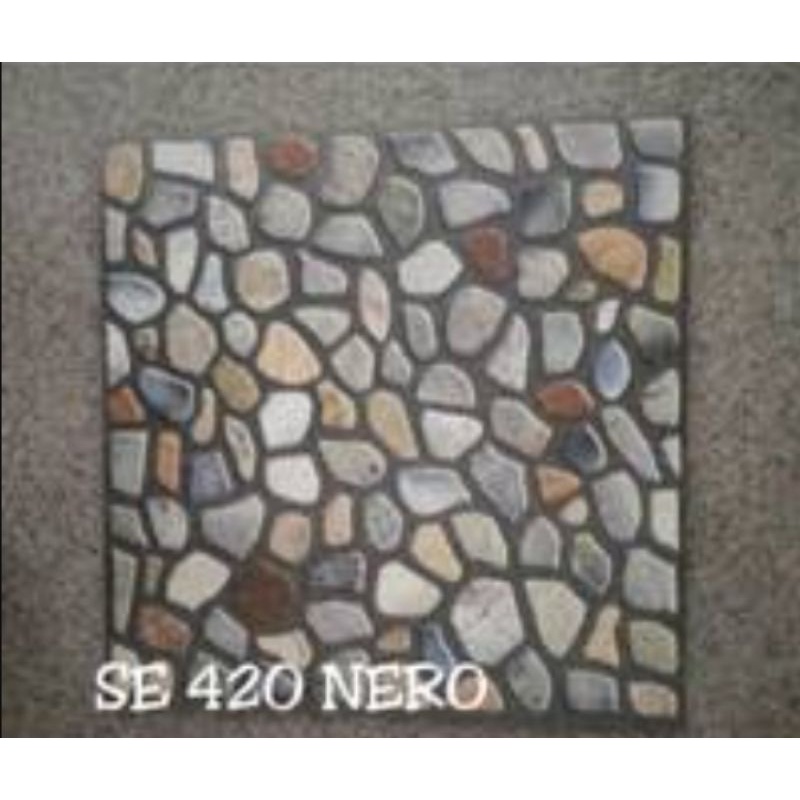 keramik 40x40 lantai dinding motif batu kasar centro SE420 nero