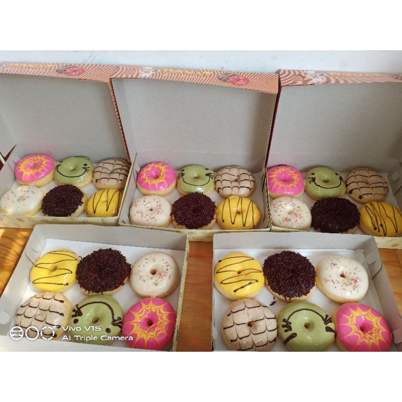 

Donat Lumer Isi 6pcs