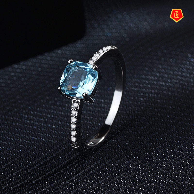 [Ready Stock]Inlaid Blue Topaz Square Diamond Ring Luxurious and Simple