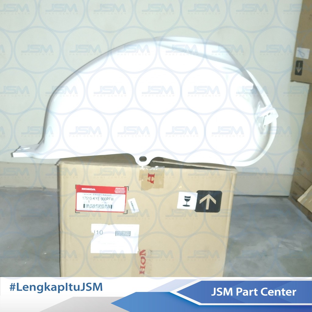 TANGKI MEGAPRO NEW TANGKI MEGAPRO NEW PUTIH 17510-KYE-900PFW