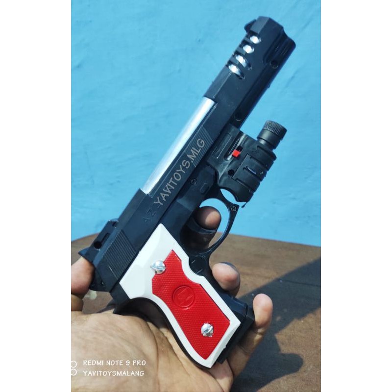 AZ 848 C-1 Tembak Mainan Plus Laser Peluru Azzuri Pelor / Mainan Tembak Tembakan Ada Lasernya