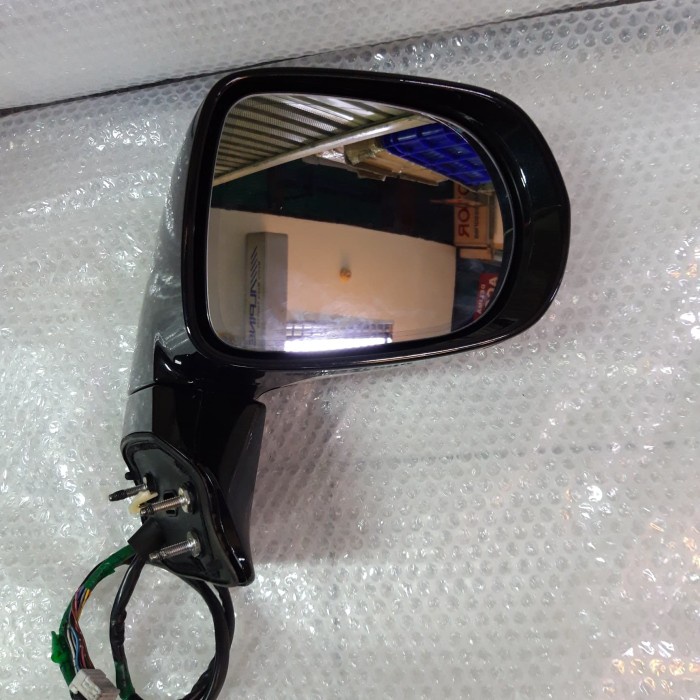 Spion Lexus RX 270 sebelah kanan