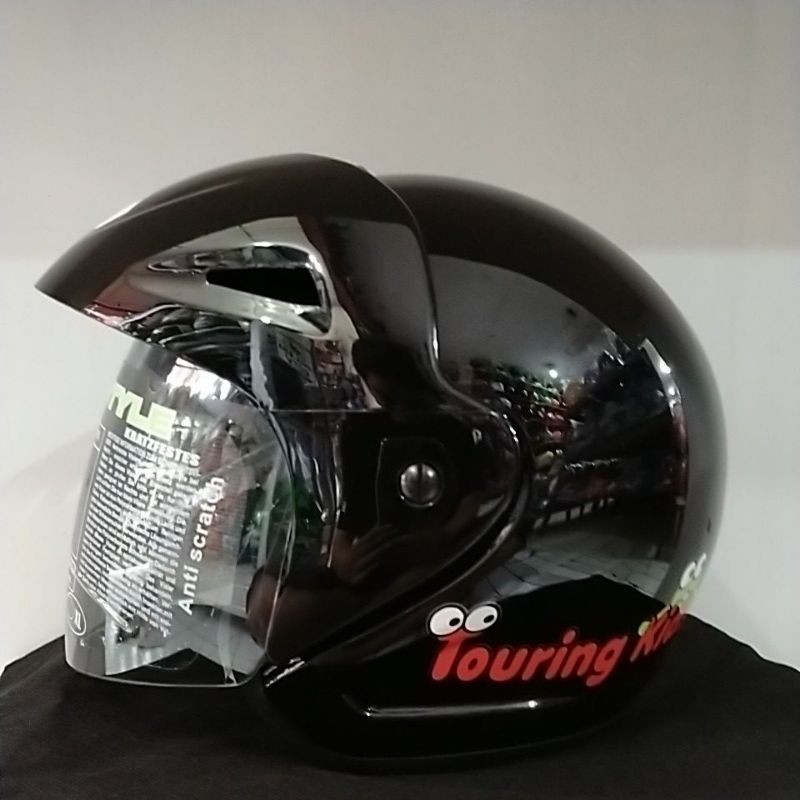 Helm anak bmc original