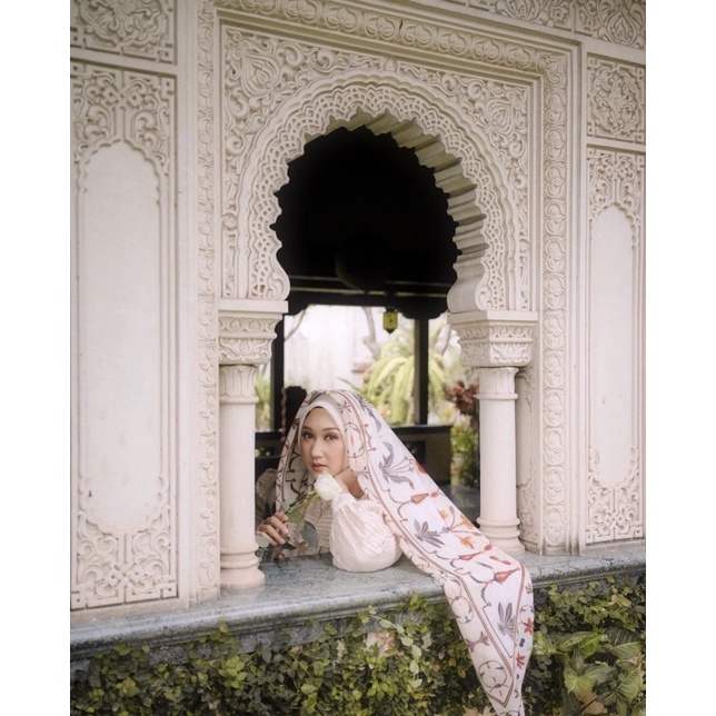 READY STOCK PRIYANKA /  ROSES ORNAMENT INDIA SERIES BY PELANGI ASMARA