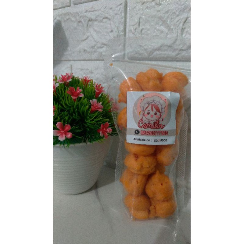 

Soes mini isi keju 65gr