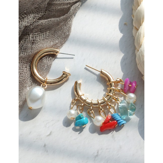 LRC Anting Tusuk Fashion Gold Alloy Diamond-studded Pearl Flower Earrings F72471