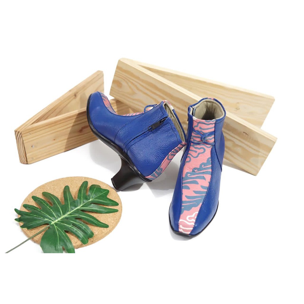 Sepatu Boot Fashion Wanita | Produk Kulit Batik Garutan