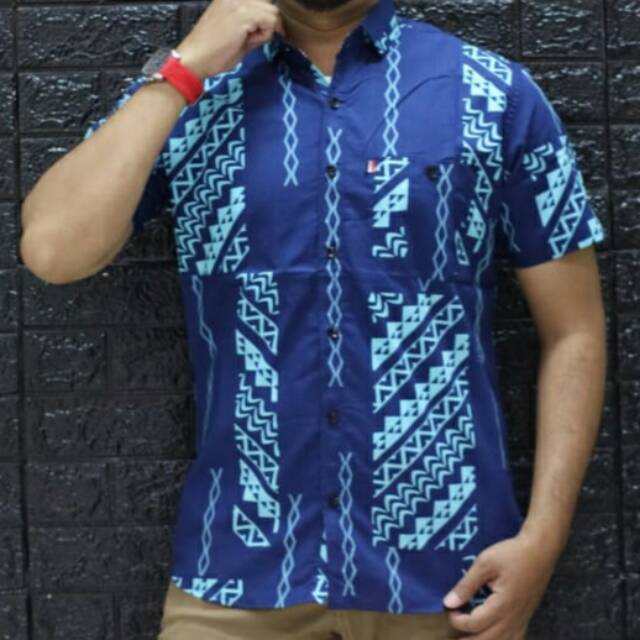 Batik hawai Lengan pendek