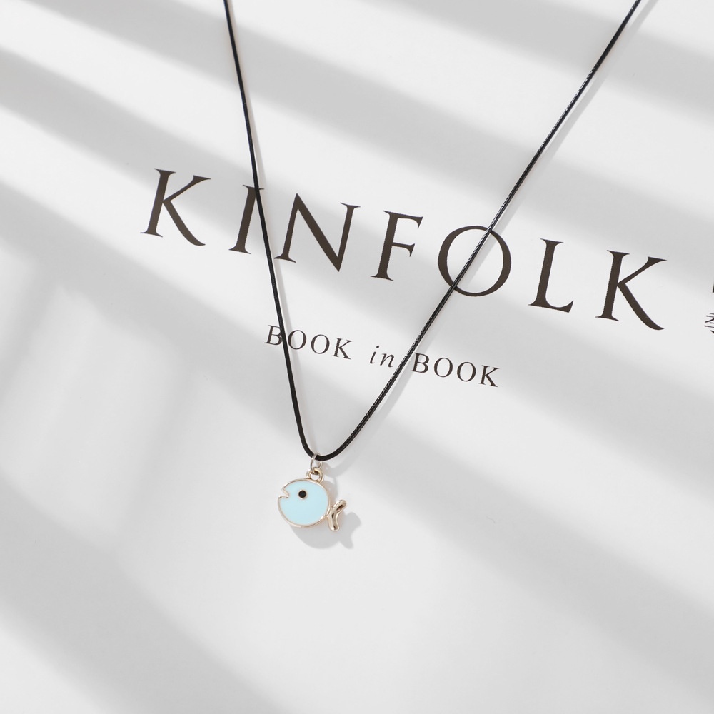 Kalung Tali Kulit Liontin Planet Universe Ekor Ikan Untuk Wanita