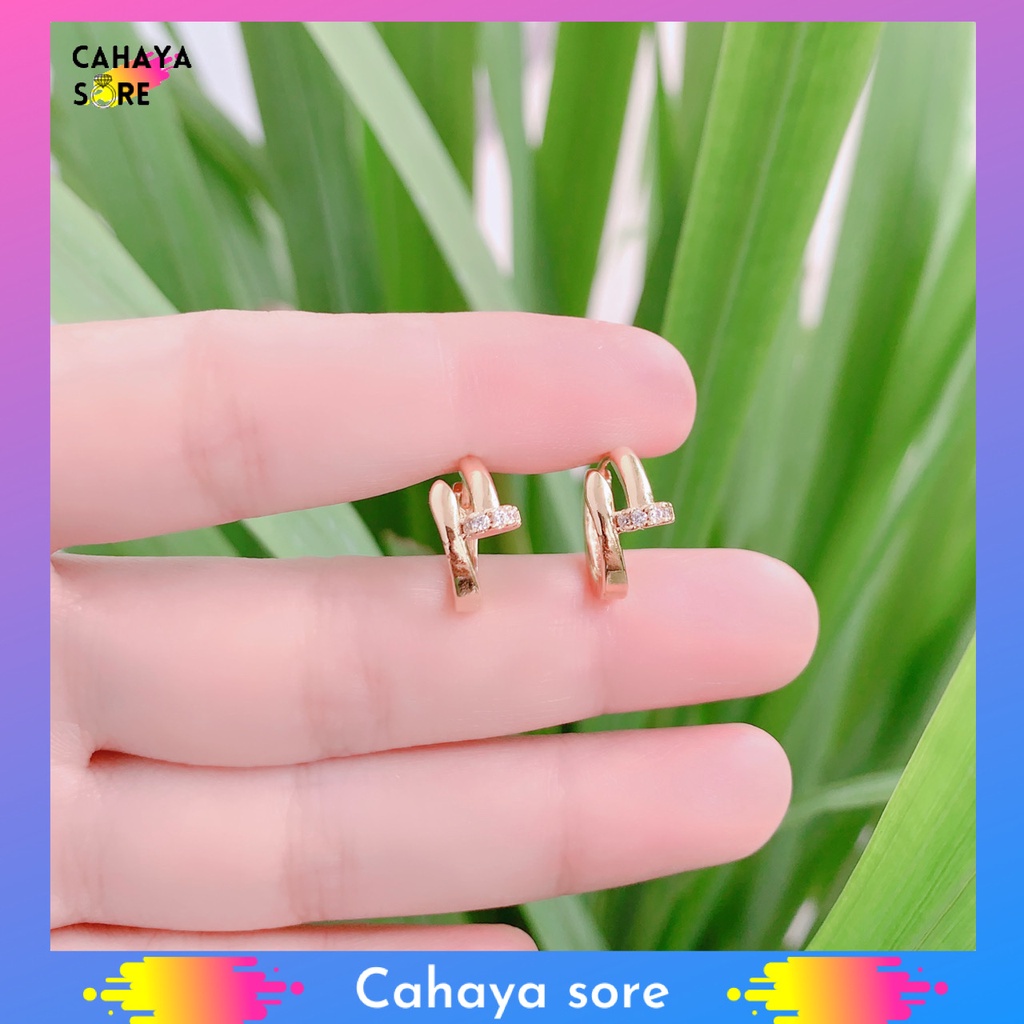 Anting Xuping Gold Anting Dewasa Model Clip Permata Kupu - Kupu AD15