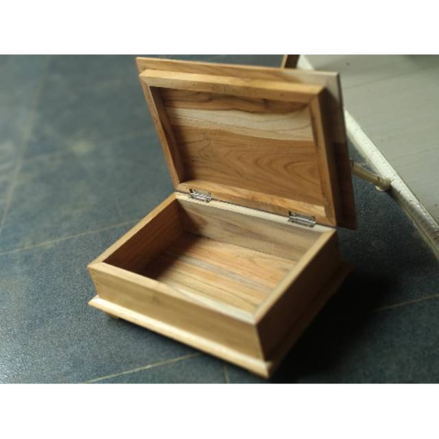 Kotak Perhiasan Kayu Jati MENTAH Box Tempat Penyimapanan Perhiasan Jujur Barokah Furniture Jepara