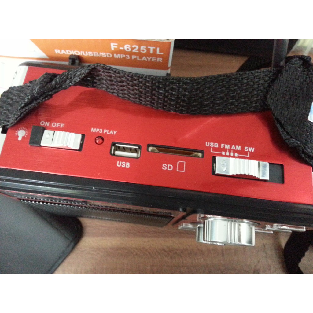 Pemutar MP3 USB / SD / AUX + Radio + Senter merk Fleco F-625TL