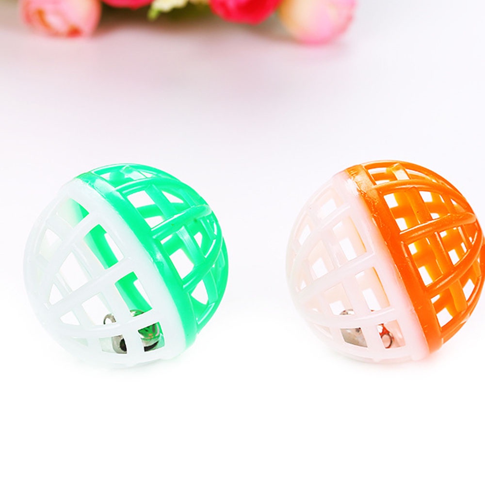 【COD Tangding】Pet Cat Toy Ball Plastic Ball Thin Ball Hollow Bell Ball 3.8cm