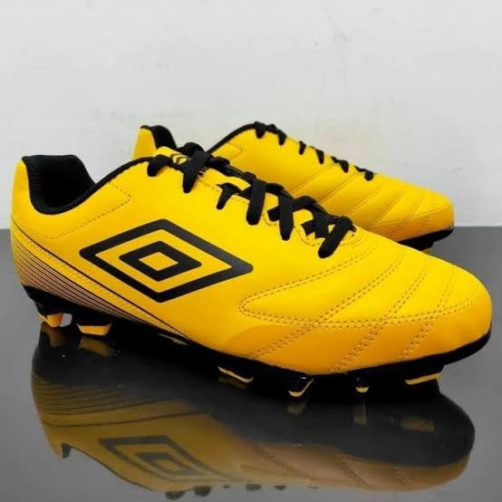 Sepatu Bola Umbro Classico VII FG Original