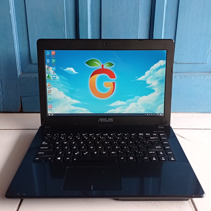 Asus X451CA Hitam 14 inch RAM 2GB SSD 128GB Laptop Second Murah