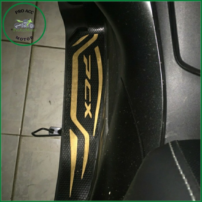 Karpet karet honda pcx 150