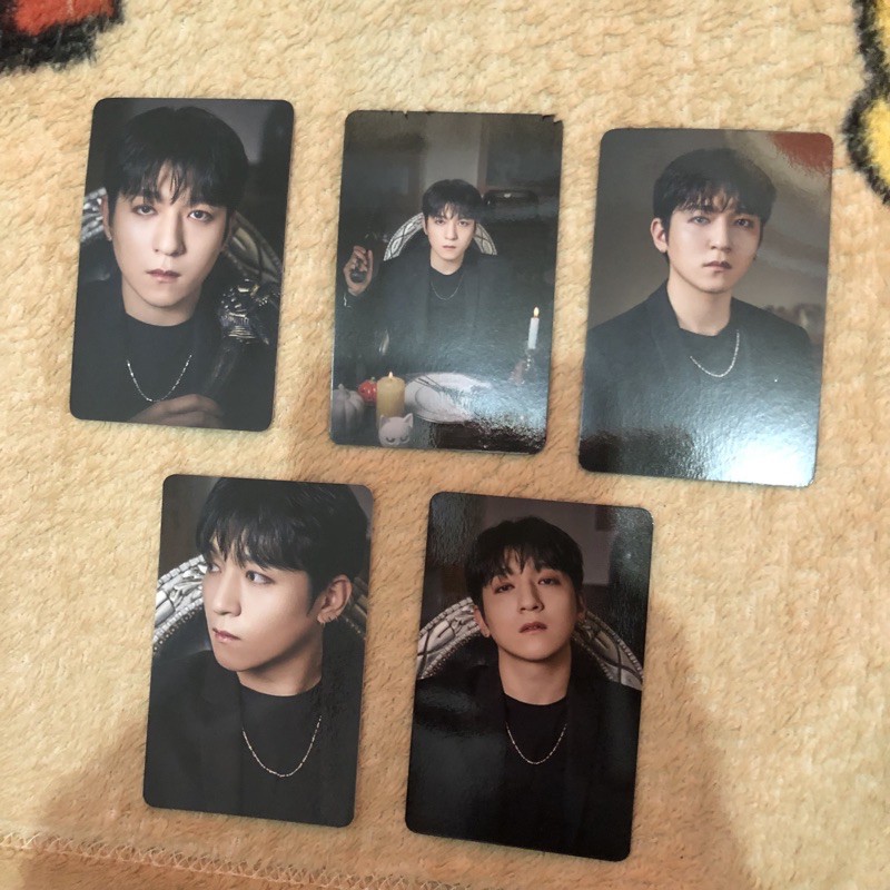 Sungjin Halloween Photocard - Booked