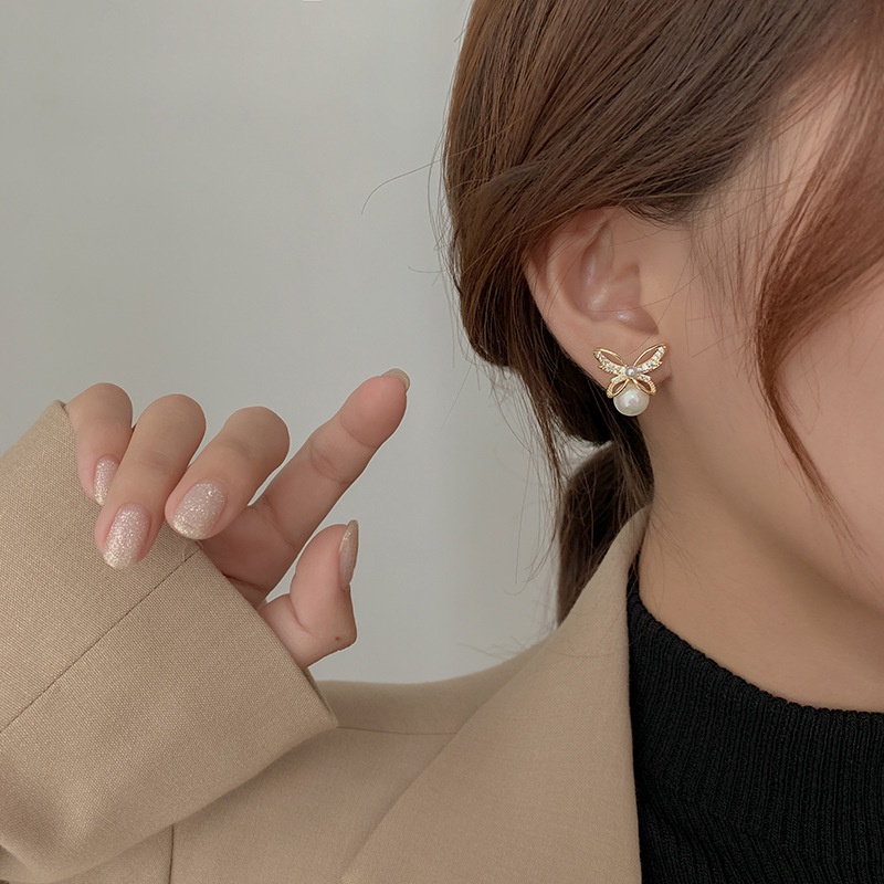 Korean Fashion Diamond Pearl Butterfly Women's Stud Earrings Earrings For Girlfriend Gifts Best Factory Wholesale In Stock