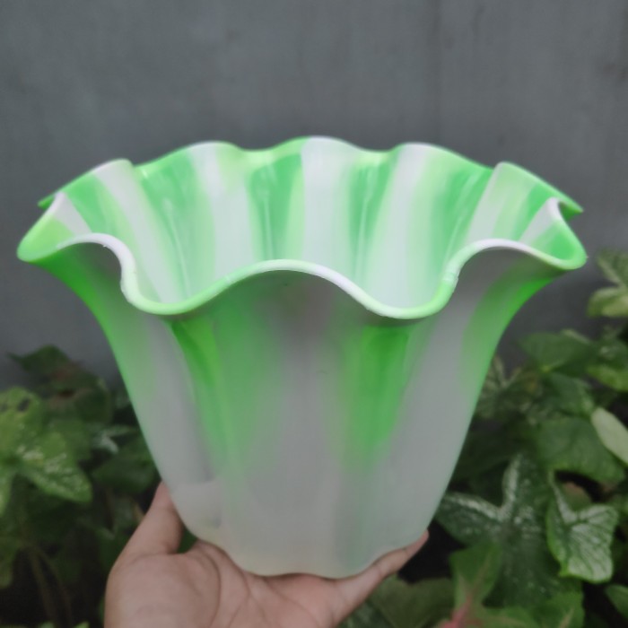 Pot Bunga Primadona 20 Hijau / Pot Tanaman Plastik