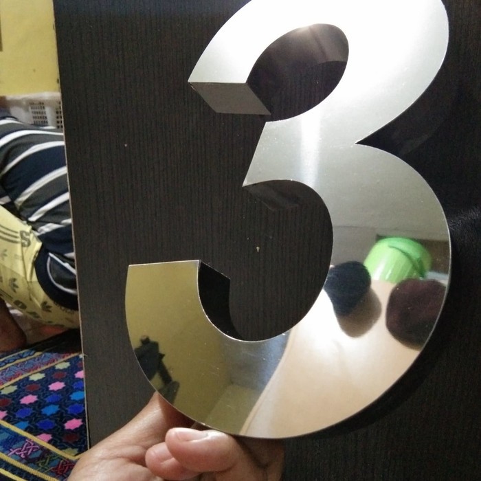 huruf timbul stainless full 20cm Murah