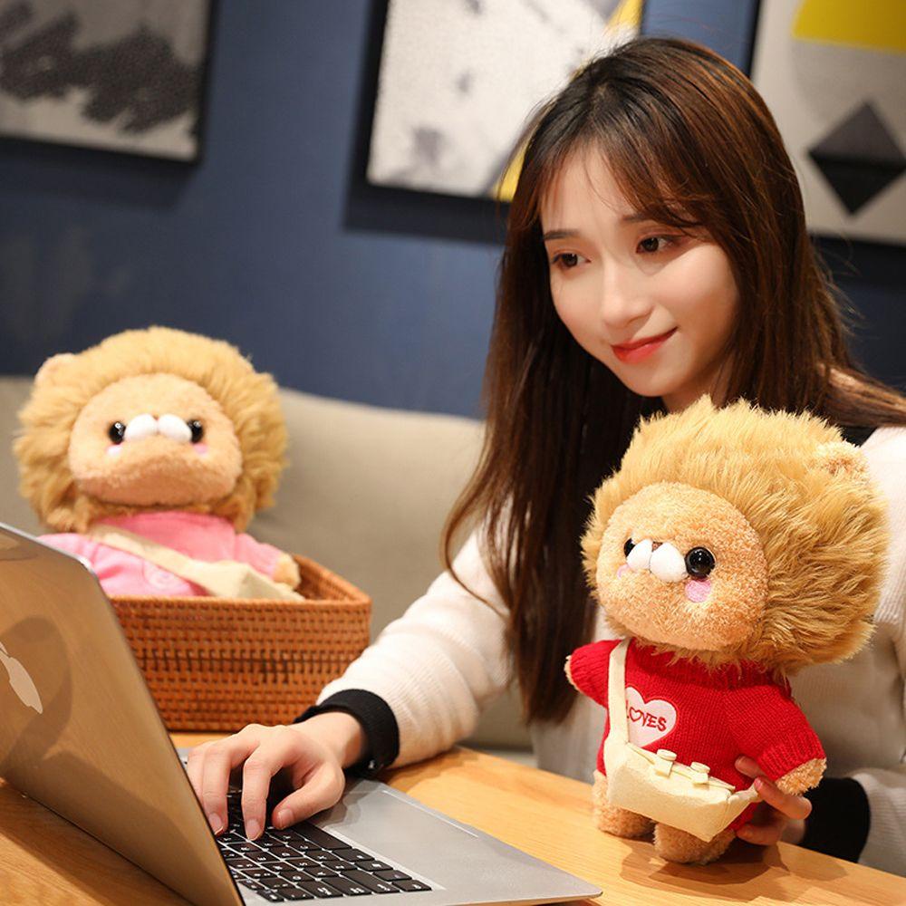 Needway  Dressing Lion Plush Toy Mainan Anak Boneka Plushie Yang Indah Boneka Hewan Memakai Pakaian Lion Soft Toy Lion Stuffed Toy