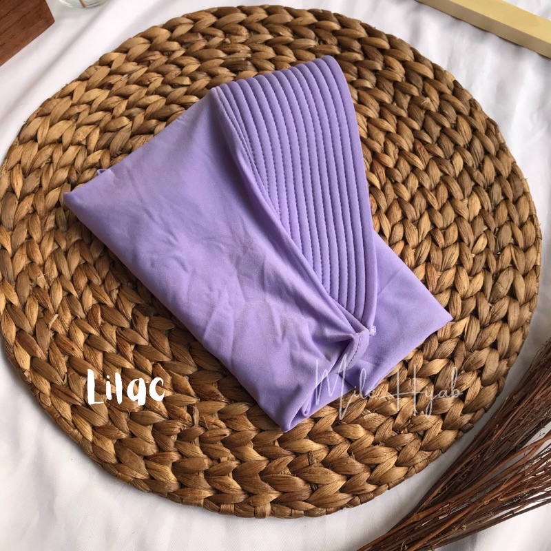Bergo Hamidah Jilbab Jersey Menutup Dada Kerudung Olahraga Instan Premium-Lilac