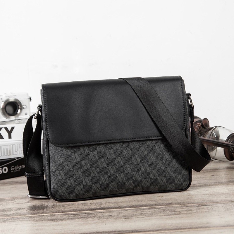 Tas Selempang Kulit / Postman Bag Kulit Pria (Import Quality)