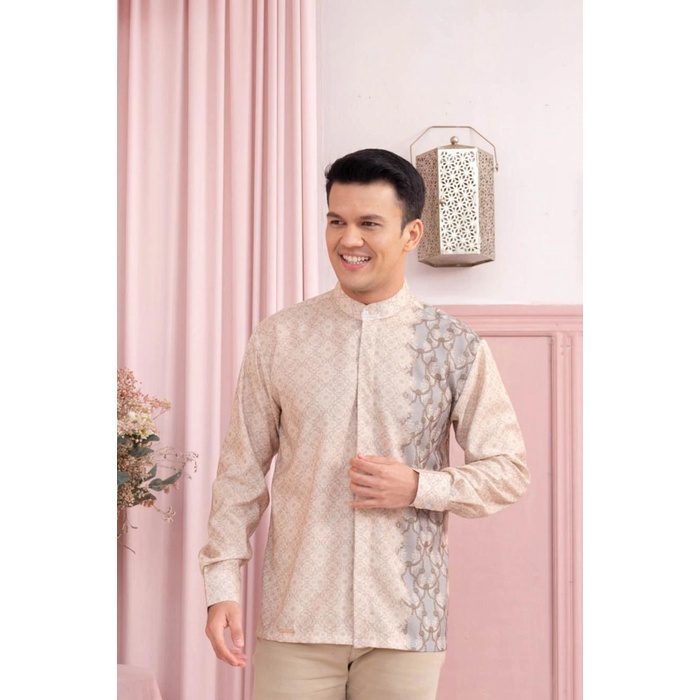 Catra Shirt Sandstone - Klamby