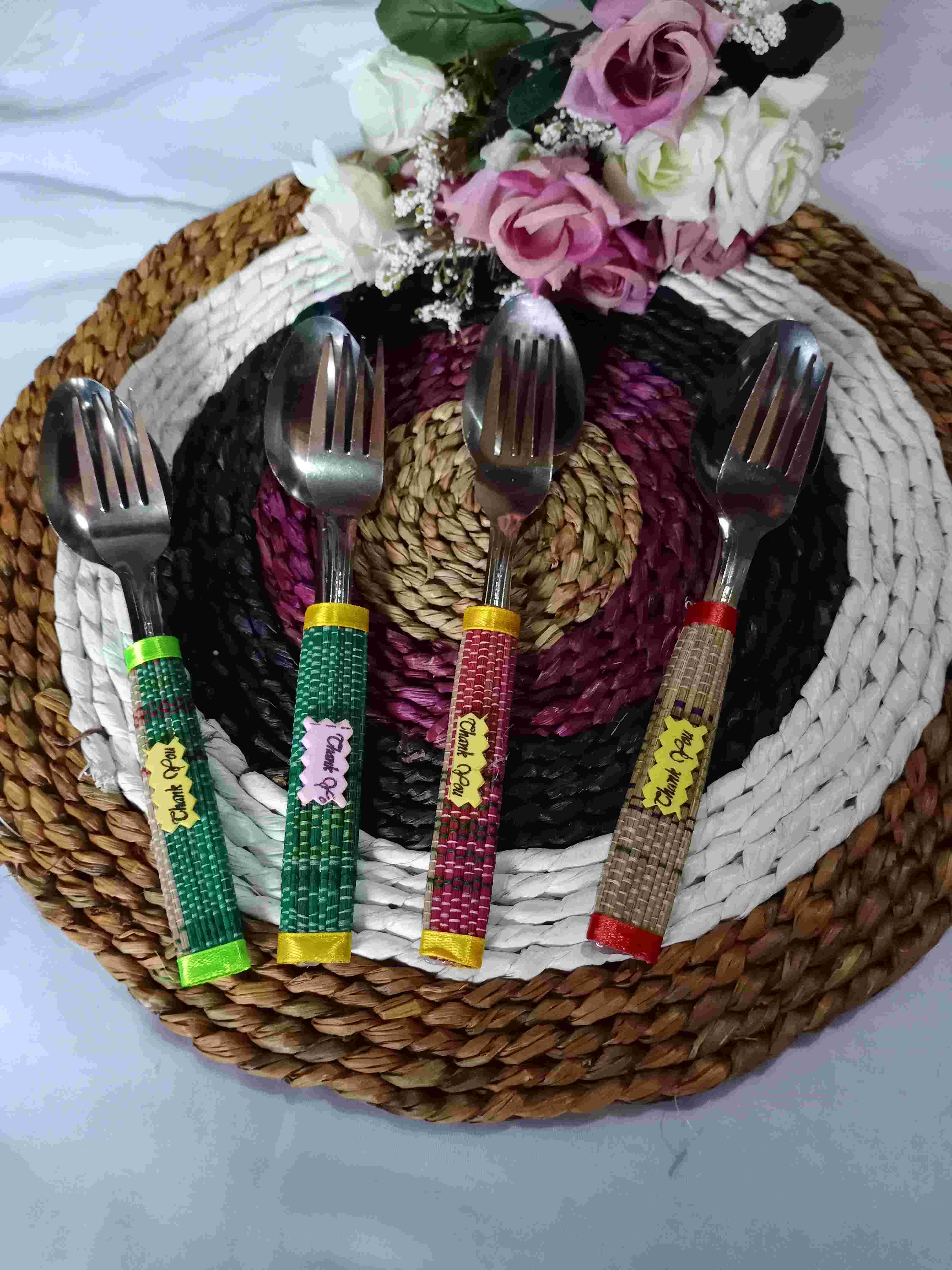 50 Pcs Souvenir Sendok&garpu Makan Kemas Tikar+plastik