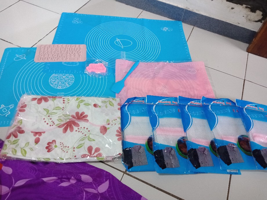 Alas Rolling Dengan Bahan Silikon Untuk Adonan Kue