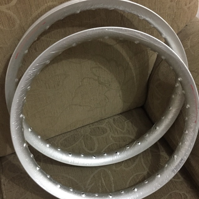 Velg Comet ring 17 (harga set depan belakang)Eksdisplay OBRAL habiskan stock