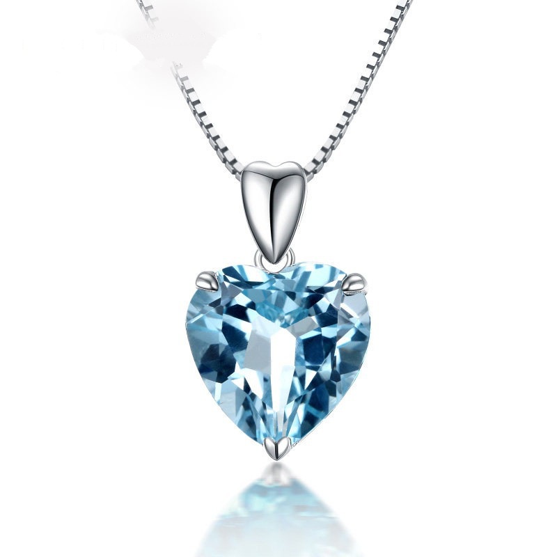 [Ready Stock]Fashion Inlaid Heart-Shaped Blue Crystal Pendant Necklace