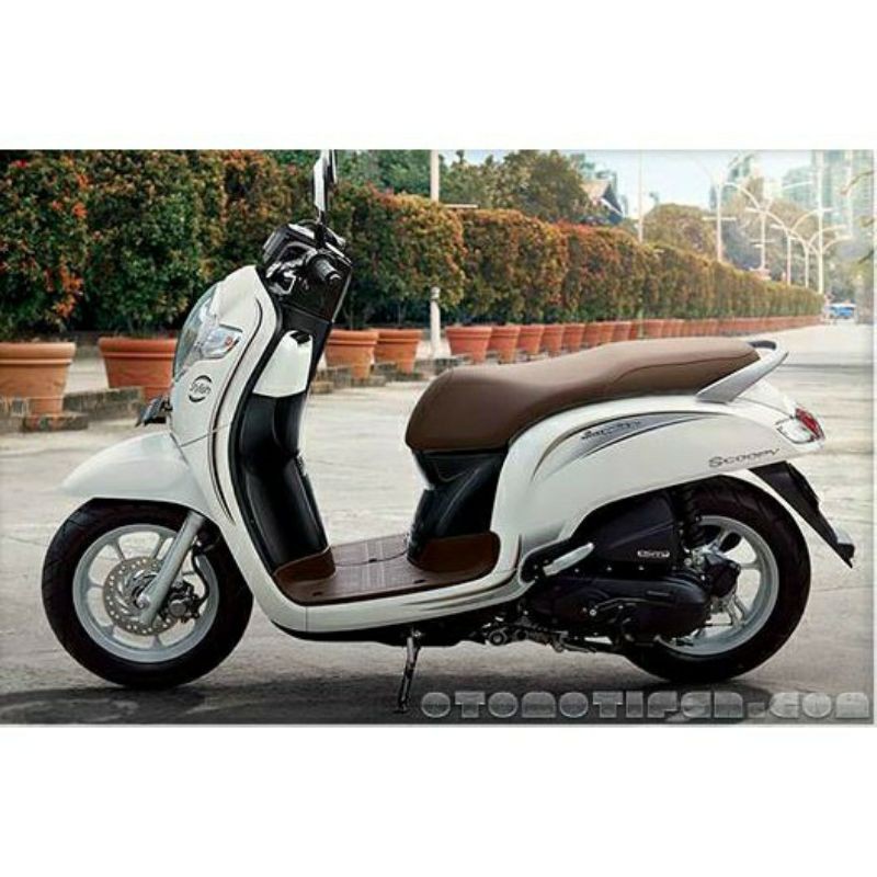 cover inner lower legshield kontak new scoopy fi esp 2017 2019 k93 hitam original