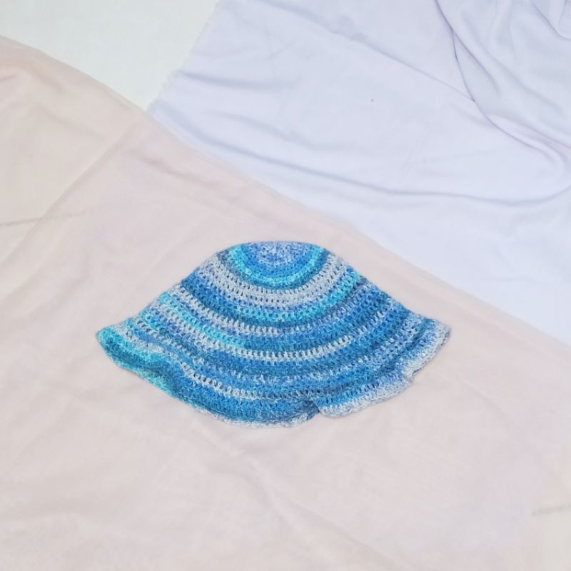 Topi Bucket Hat Rajut Crochet TXT
