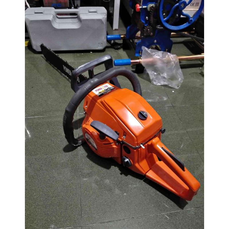 MESIN CHAINSAW 22 IN POWERINDO/MESIN.GERGAJI KAYU CHAINSAW 22 IN